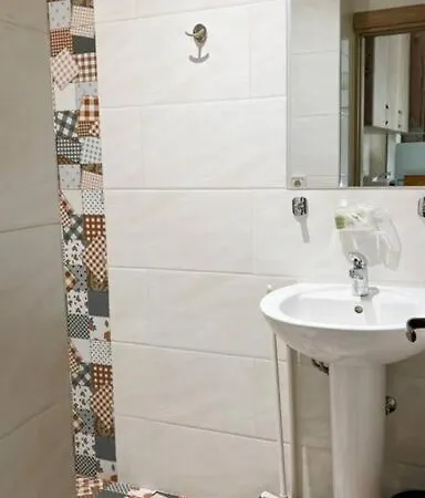Apartment Center 4